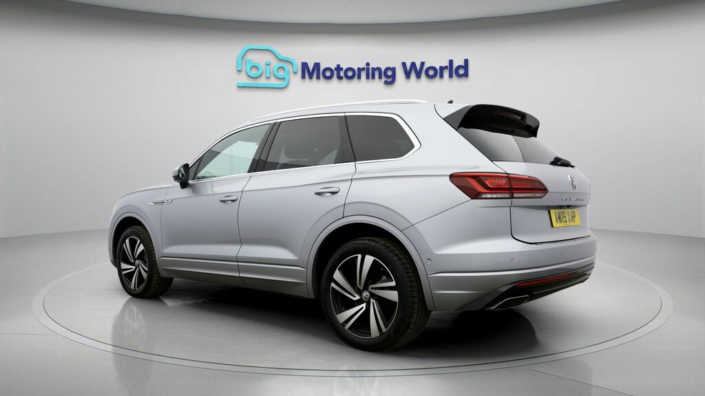 Volkswagen Touareg R-line Tech AW19XAP Silver #5