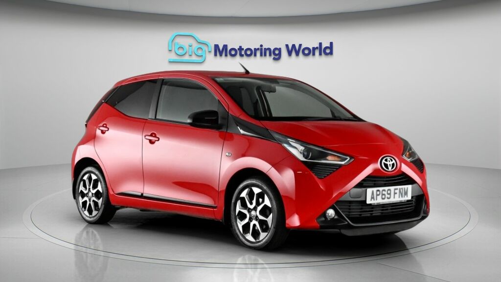 Toyota Aygo X X-trend Red