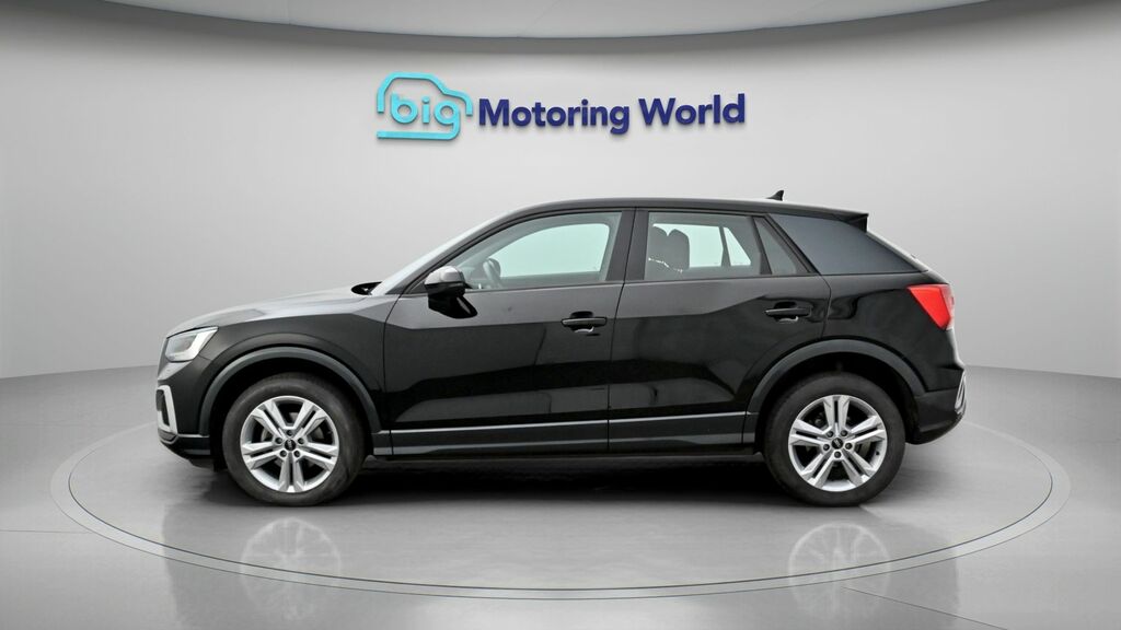 Audi Q2 Sport RF71HZR Black #4