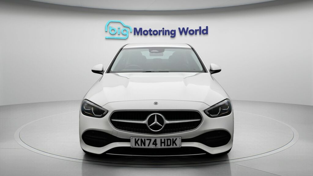 Mercedes-Benz C Class Sport White #2