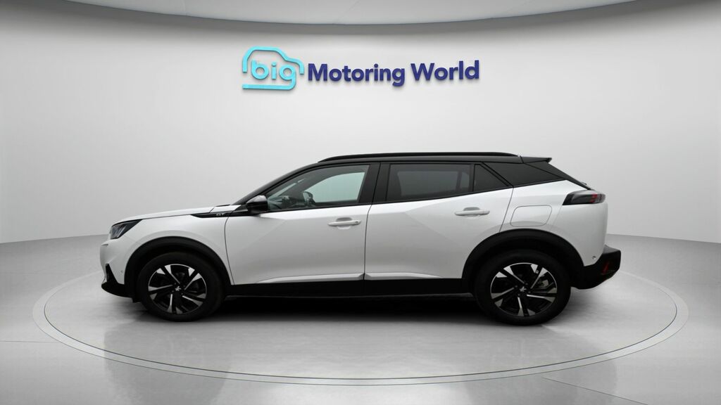 Peugeot 2008 Gt AK22PFX White #4