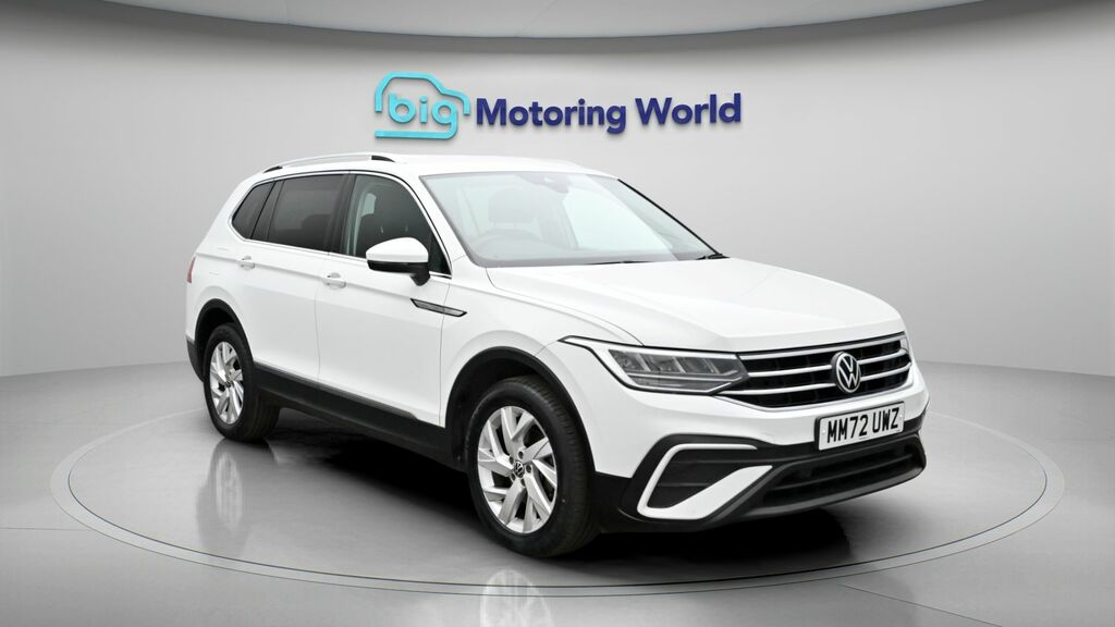 Volkswagen Tiguan Allspace Life White