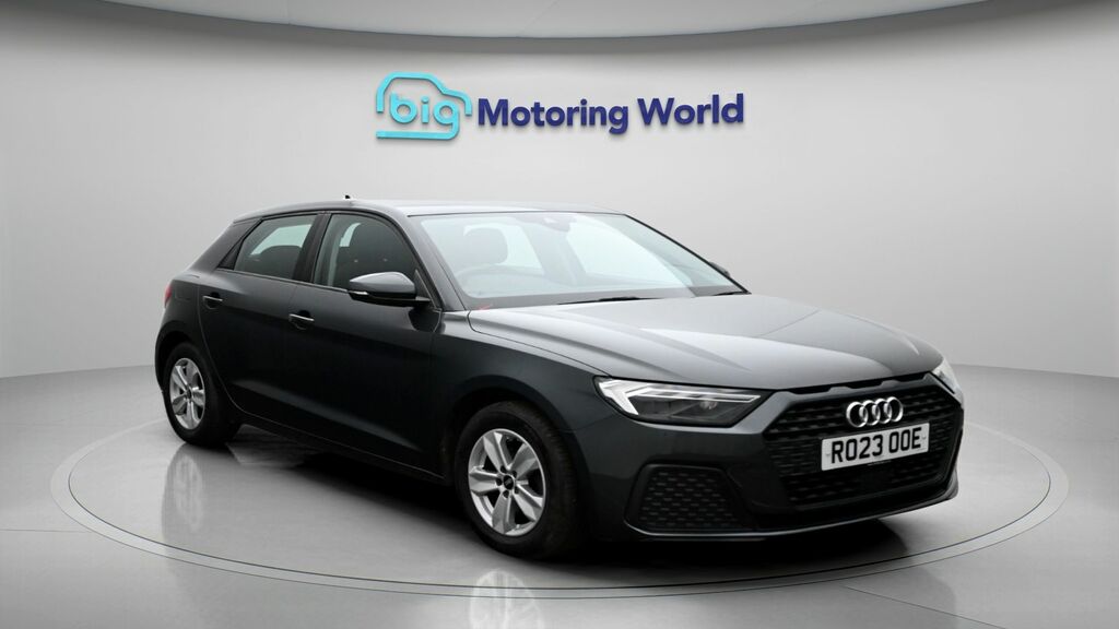 Audi A1 Technik Grey