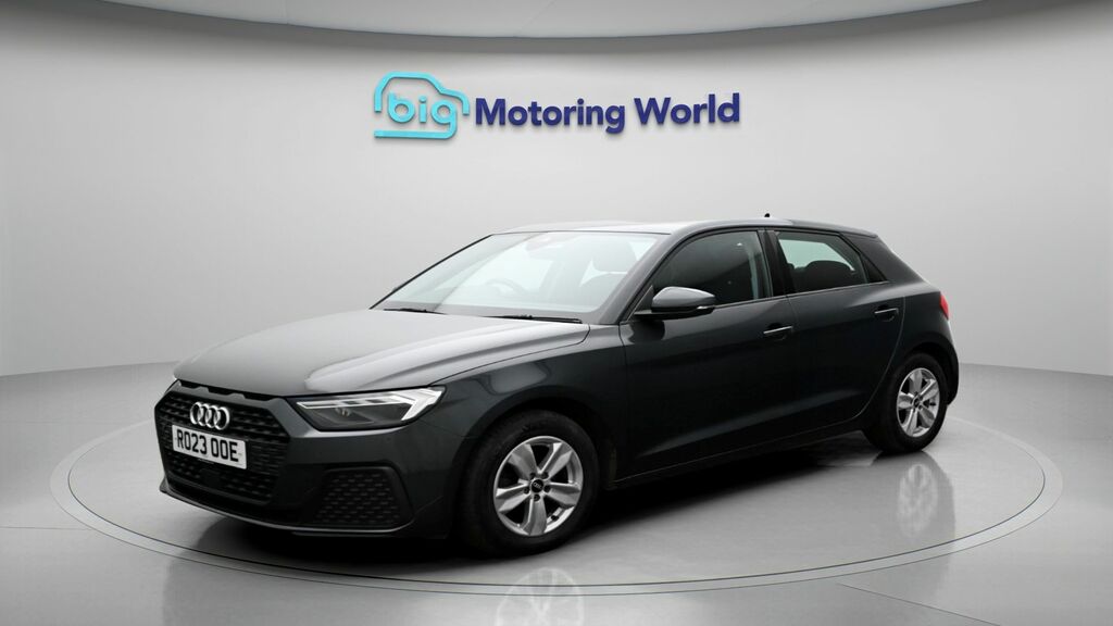 Audi A1 Technik Grey #3