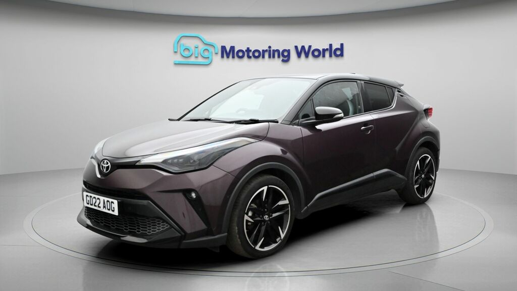 Toyota C-Hr Gr Sport GD22AOG Purple #3