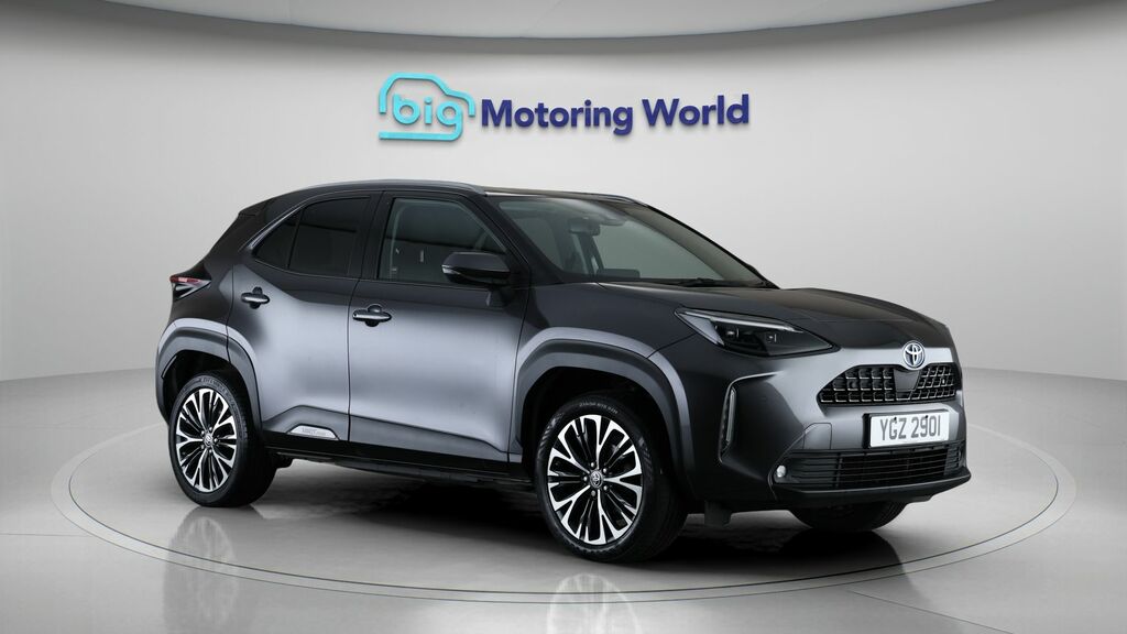 Toyota Yaris Cross Excel Grey