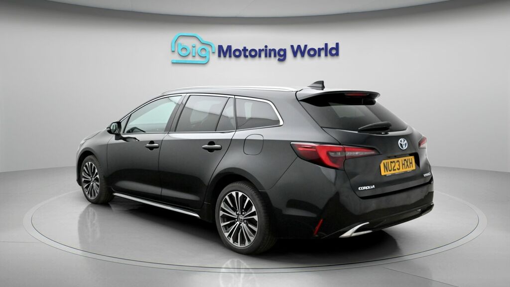 Toyota Corolla Design NU23HXH Black #5