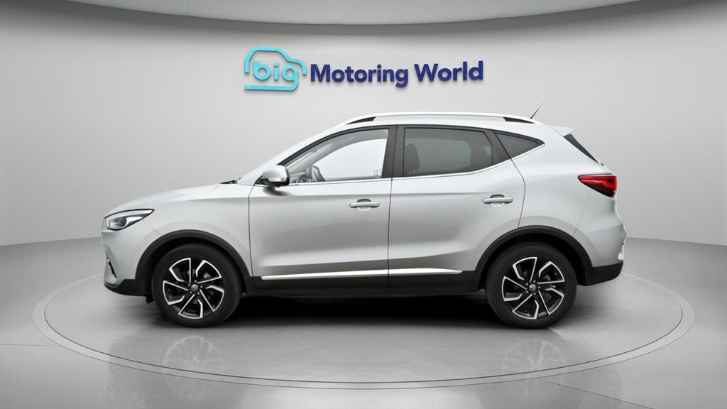 MG ZS Exclusive AX72DPV Silver #4