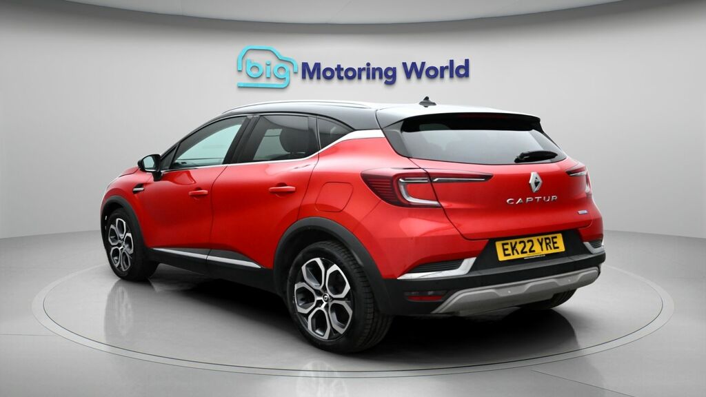 Renault Captur Se Edition EK22YRE Red #5