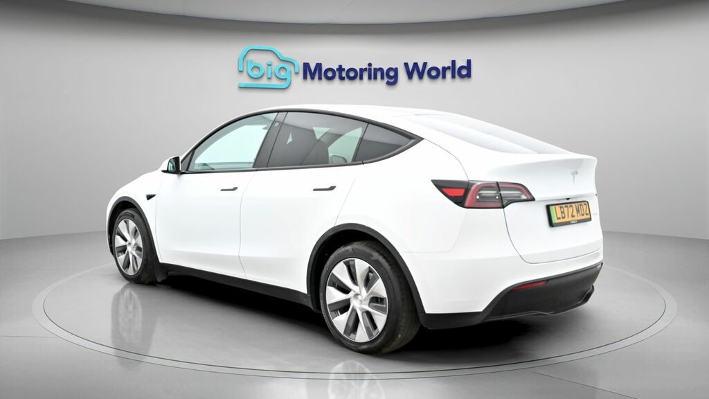 Tesla Model Y Long Range LB72MDZ White #5