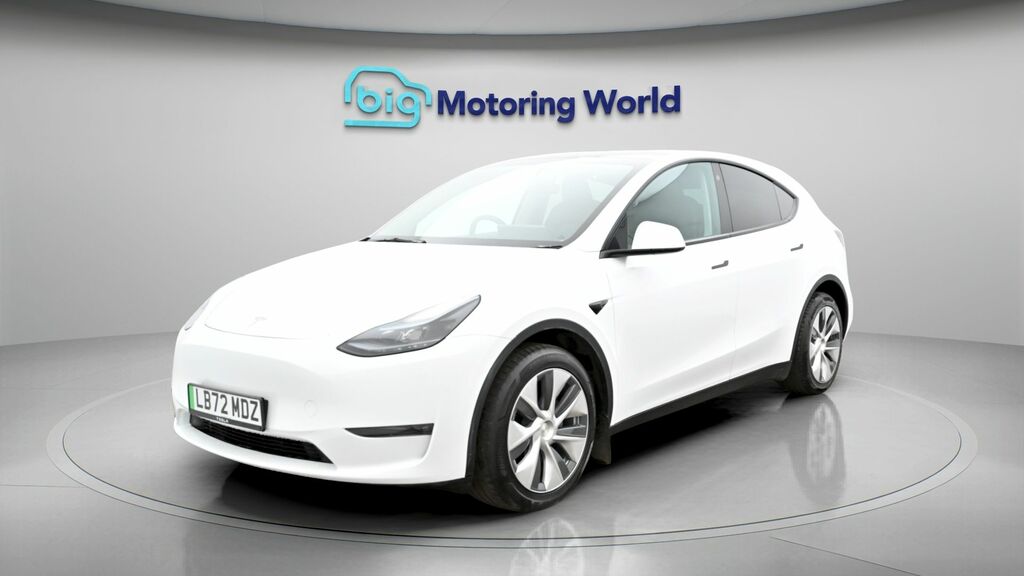 Tesla Model Y Long Range LB72MDZ White #3
