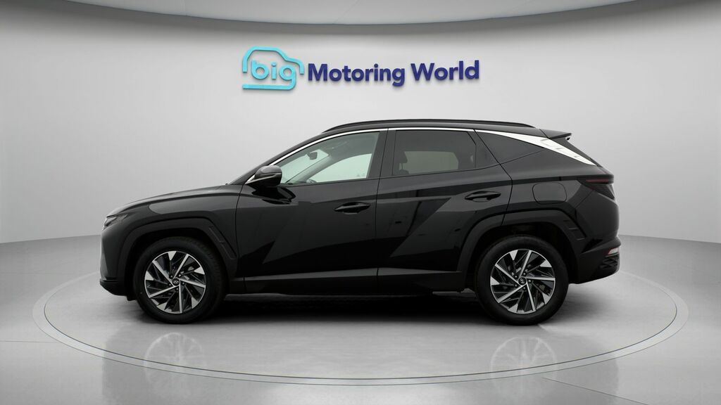 Hyundai Tucson Premium DY72YCU Black #4