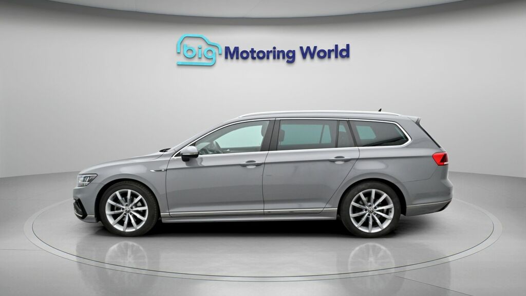 Volkswagen Passat R-line Grey #4