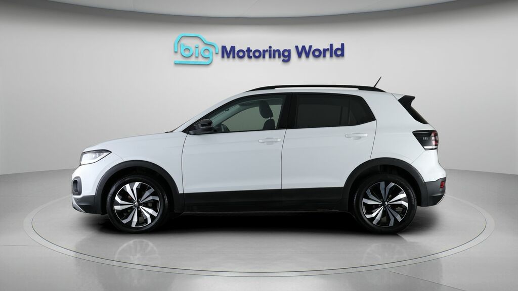 Volkswagen T-Cross Black Edition VK22HBO White #4