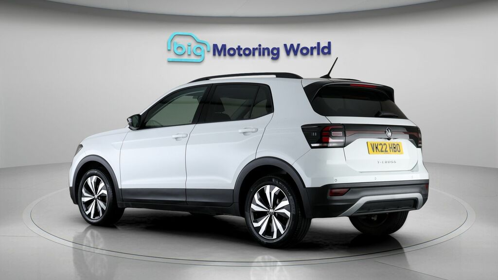 Volkswagen T-Cross Black Edition VK22HBO White #5