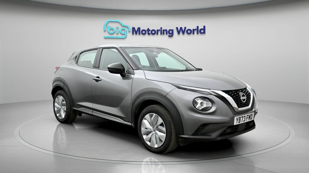Nissan Juke Acenta Grey