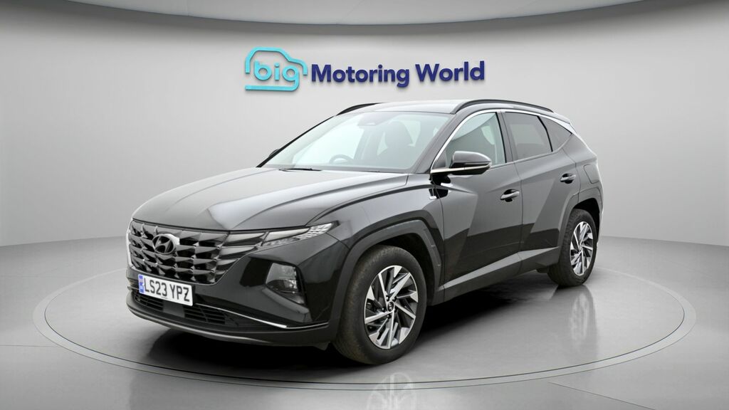 Hyundai Tucson Premium Black #3