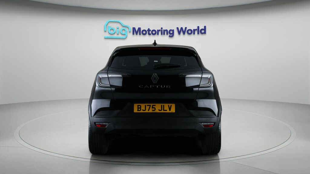 Renault Captur Evolution Black #6