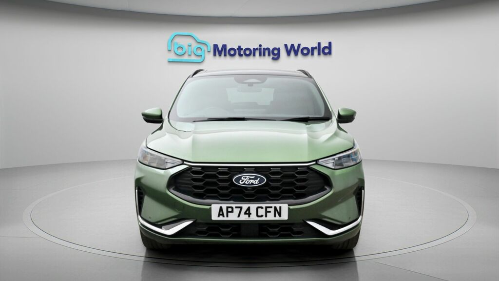 Ford Kuga St-line X AP74CFN Green #2