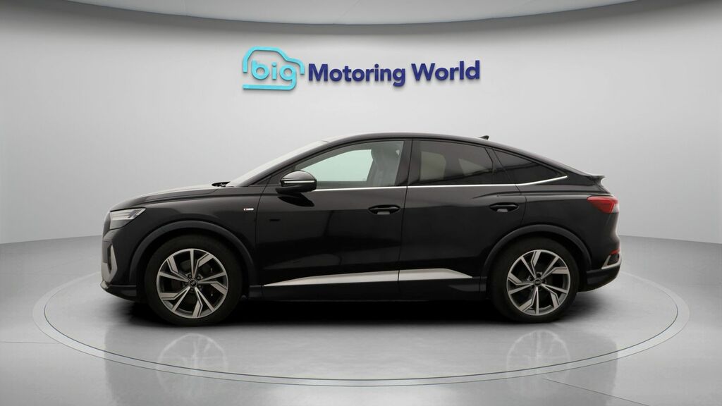 Audi Q4 E Tron Launch Edition AV71DJU Black #4