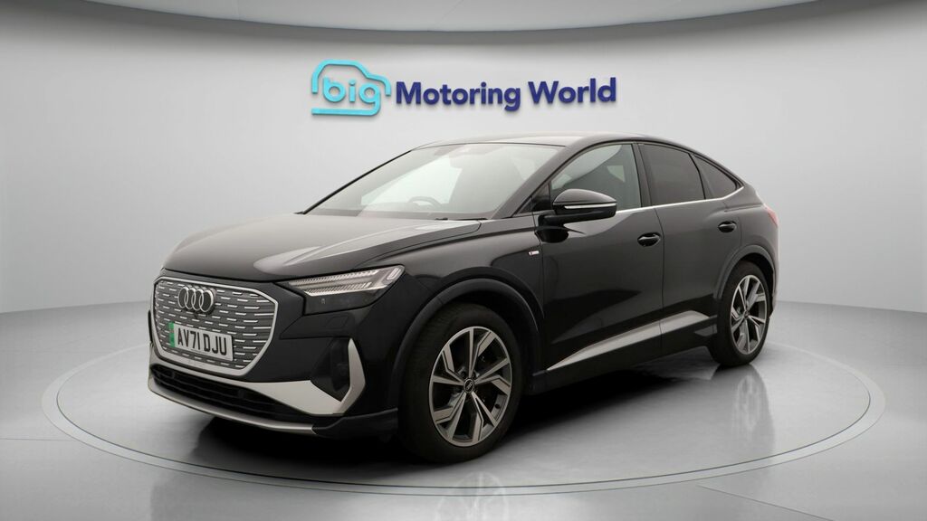 Audi Q4 E Tron Launch Edition AV71DJU Black #3