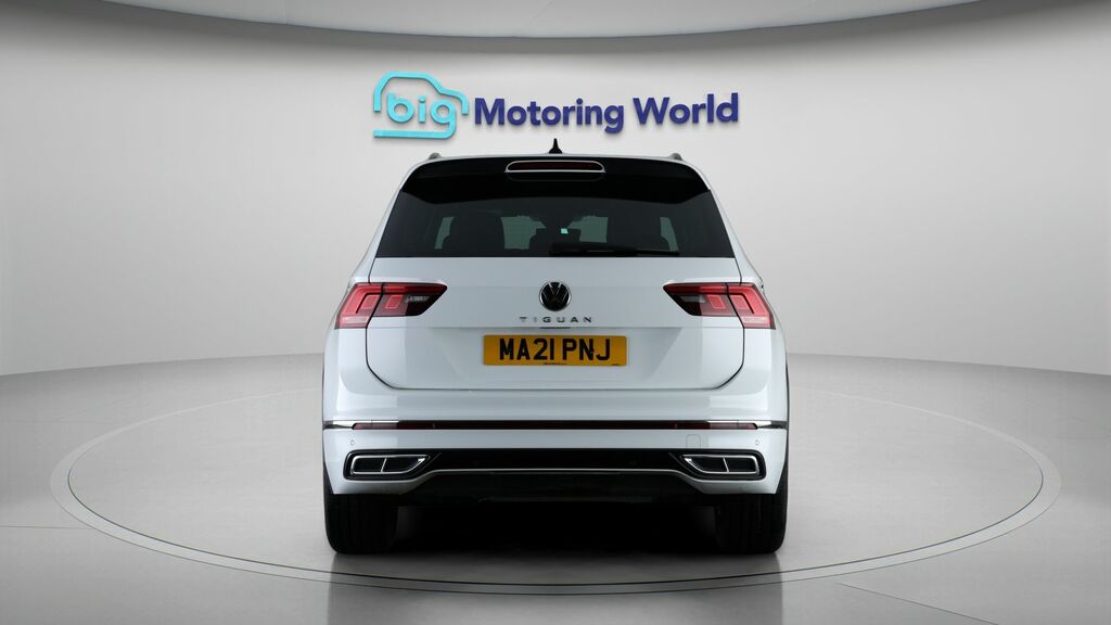 Volkswagen Tiguan R-line MA21PNJ White #6
