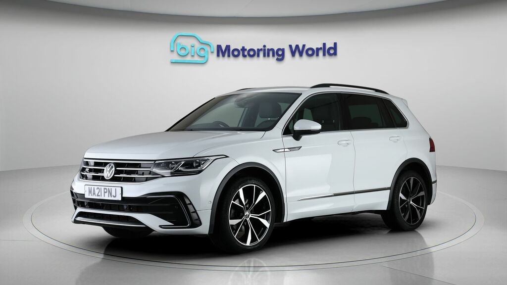 Volkswagen Tiguan R-line MA21PNJ White #3