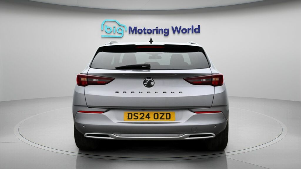 Vauxhall Grandland Ultimate DS24OZD Grey #6
