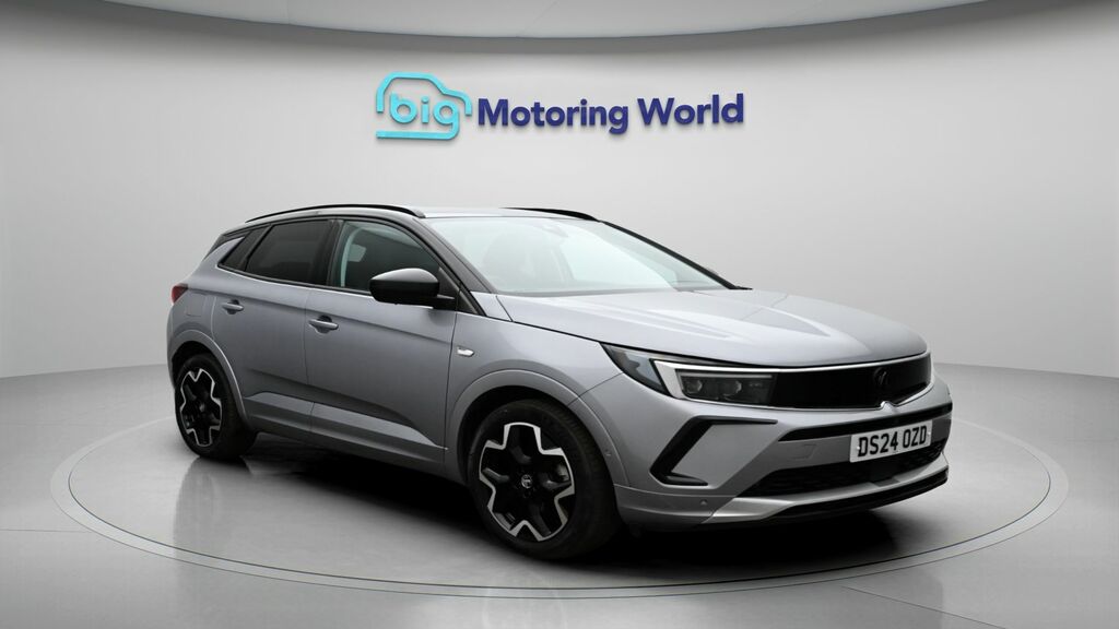 Vauxhall Grandland Ultimate Grey