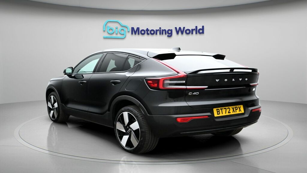 Volvo C40 Ultimate Black #5