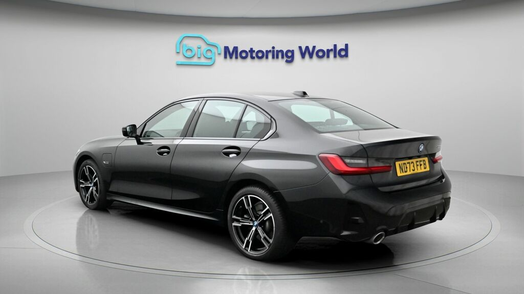 BMW 3 Series M Sport Black #5