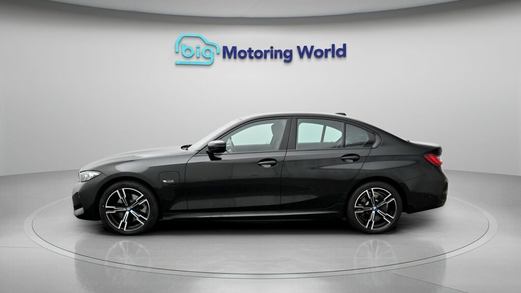 BMW 3 Series M Sport Black #4