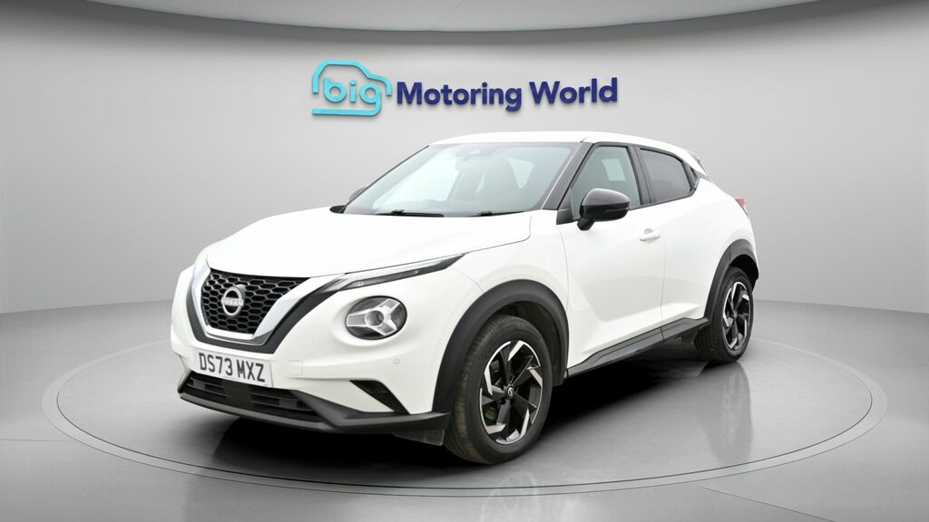 Nissan Juke N-connecta DS73MXZ White #3