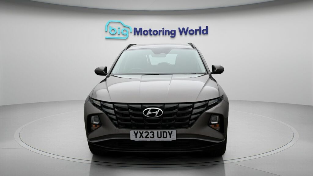 Hyundai Tucson Se Connect YX23UDY Brown #2