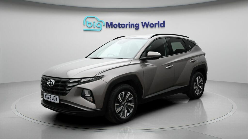 Hyundai Tucson Se Connect YX23UDY Brown #3