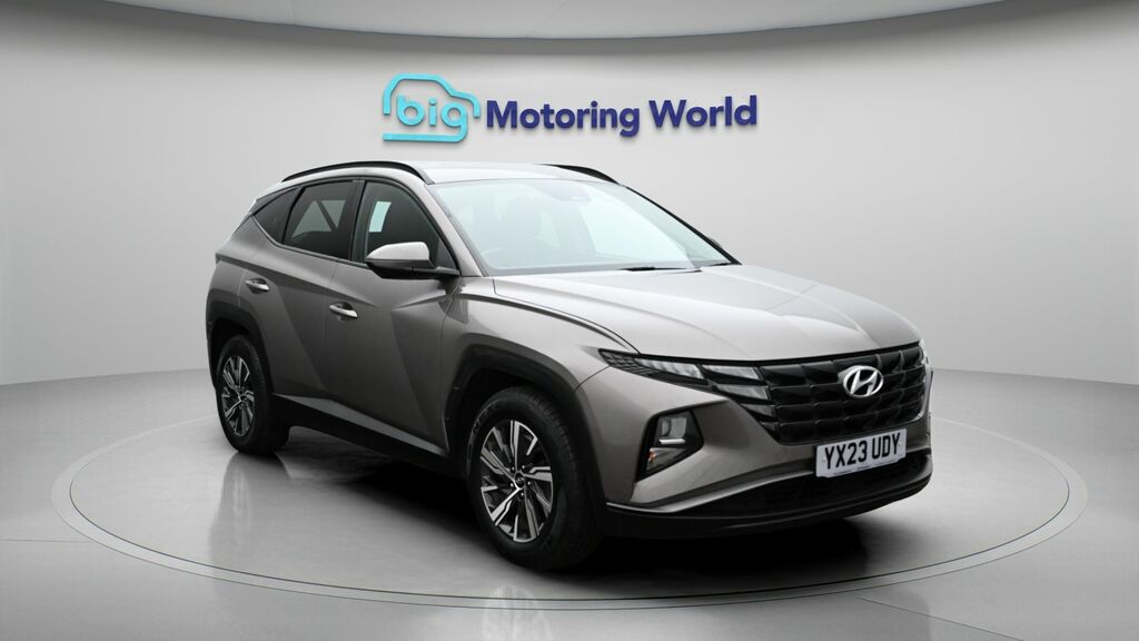 Hyundai Tucson Se Connect Brown