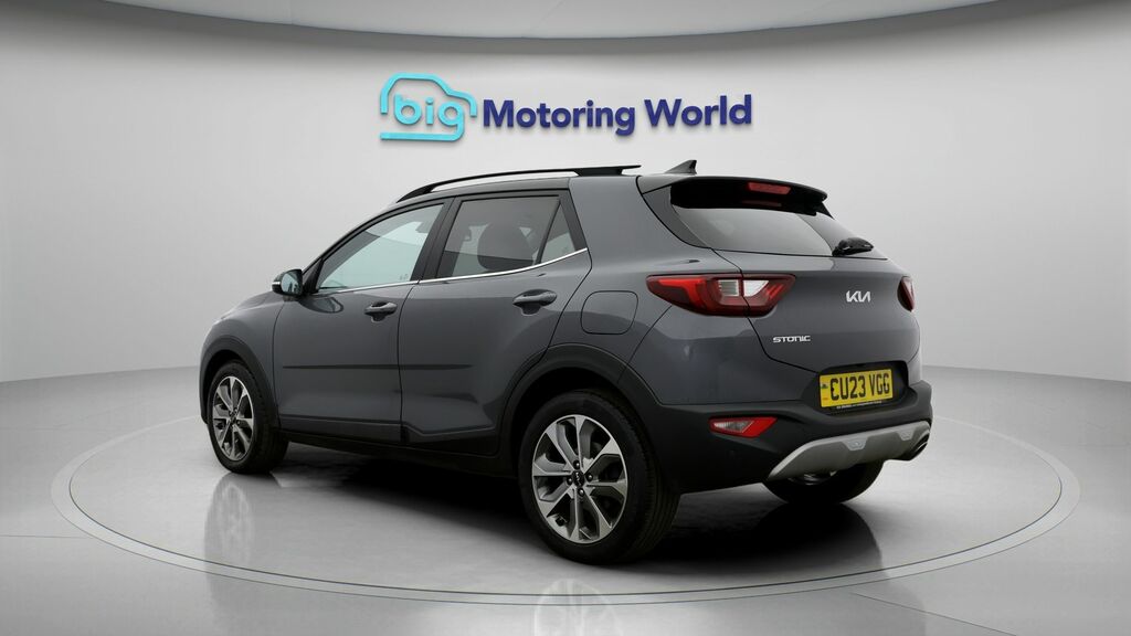 Kia Stonic Quantum Grey #5