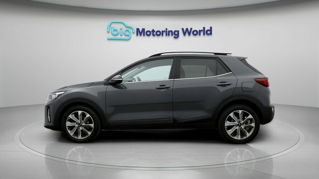Kia Stonic Quantum Grey #4