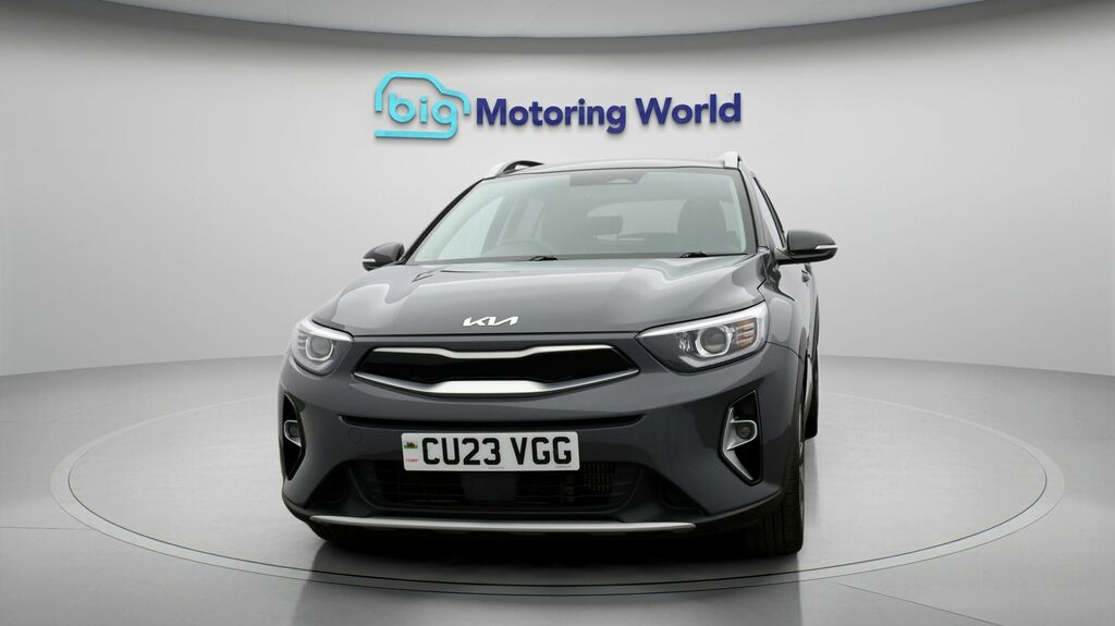 Kia Stonic Quantum Grey #2