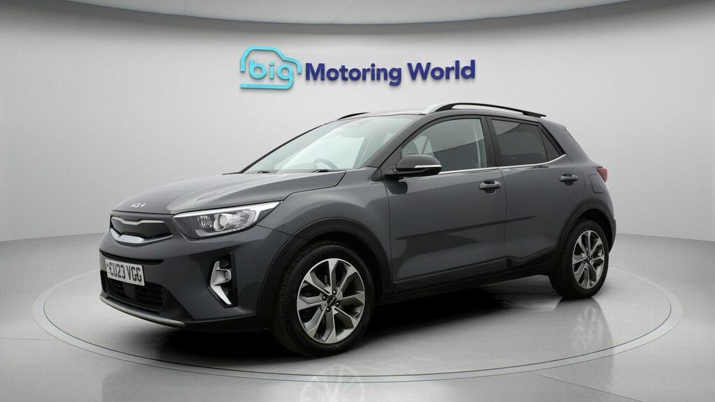 Kia Stonic Quantum Grey #3
