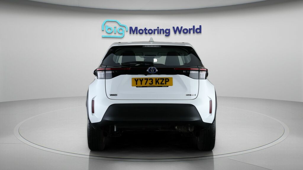 Toyota Yaris Cross Icon YY73KZP White #6