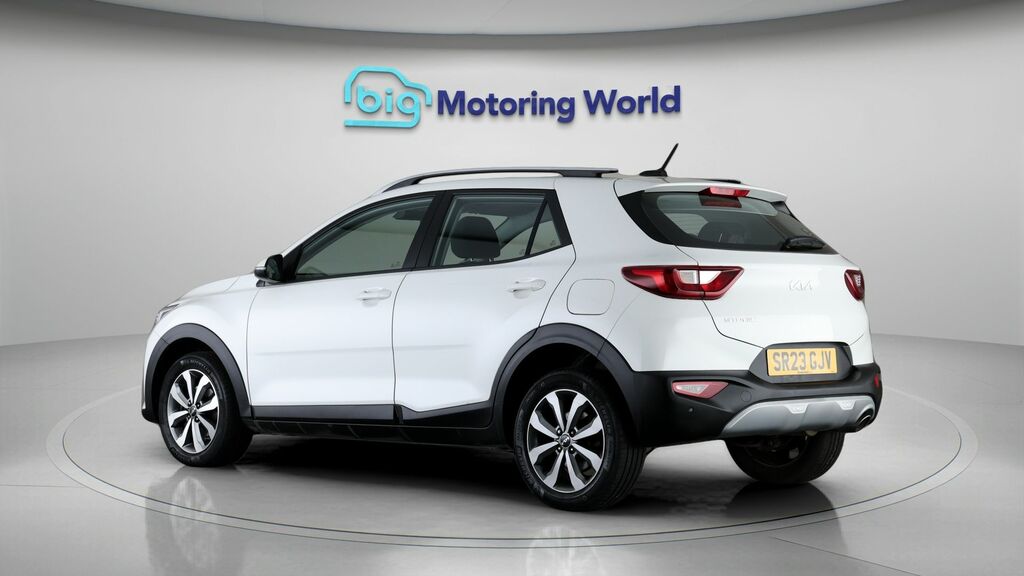 Kia Stonic 2 White #5