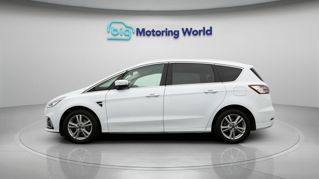 Ford S-Max Titanium LE21FZG White #4