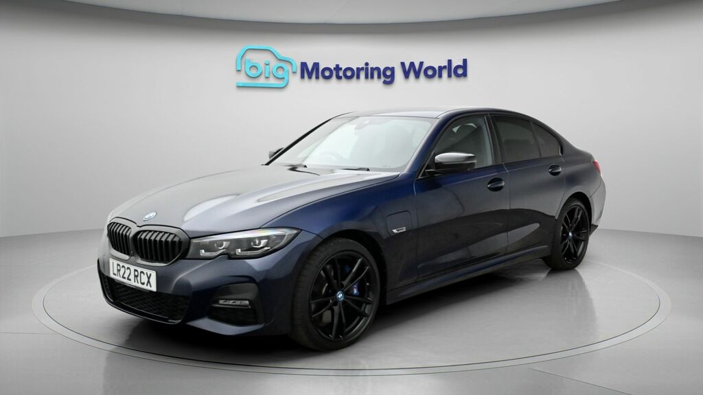BMW 3 Series M Sport Pro Edition LR22RCX Blue #3