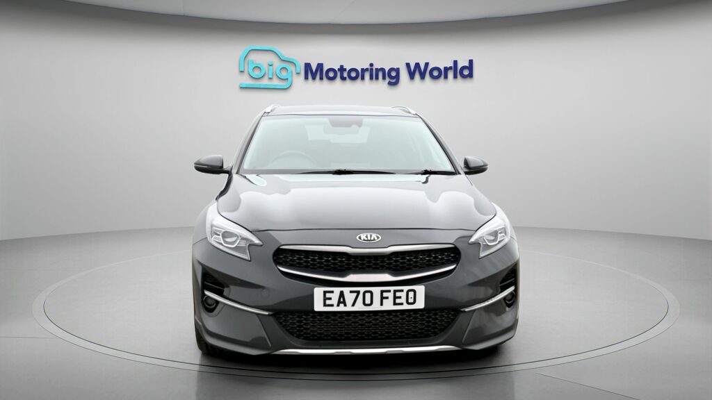 Kia Xceed 3 Grey #2