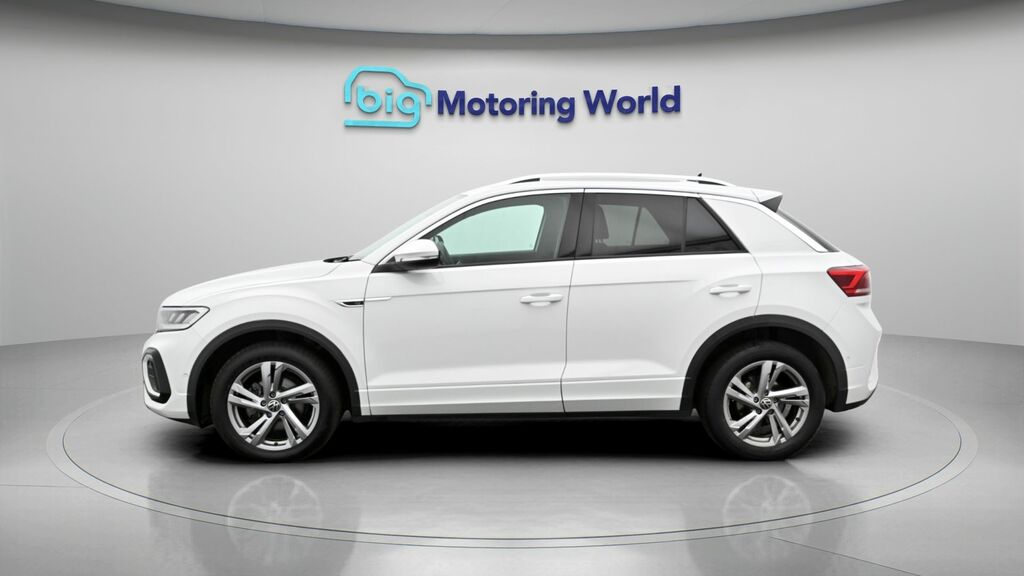 Volkswagen T-Roc R-line LO72YJJ White #4
