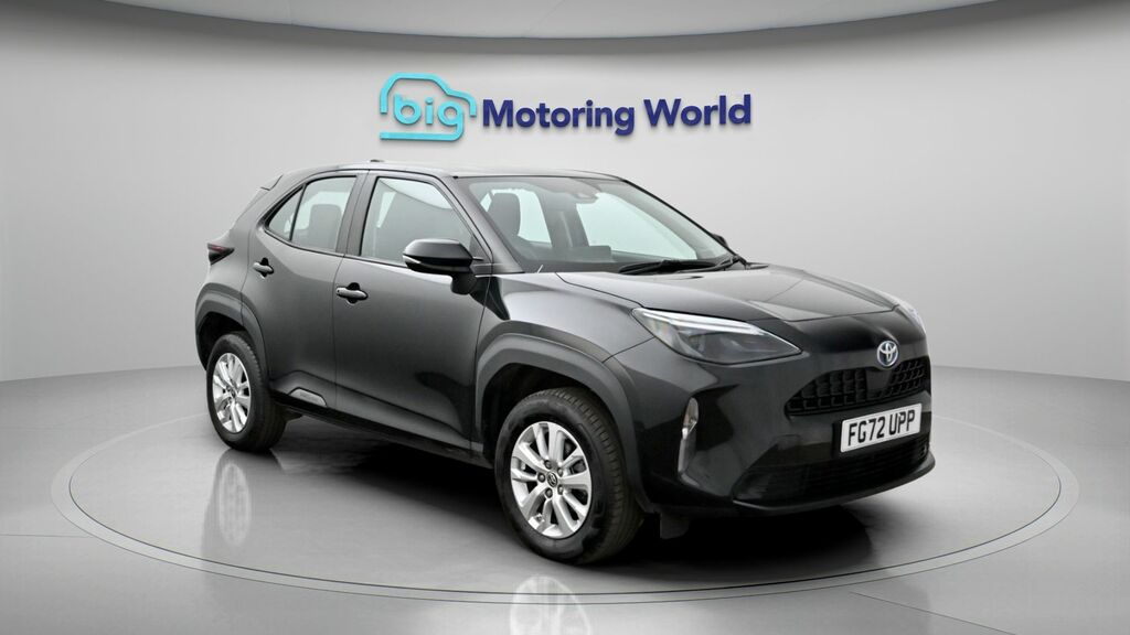 Toyota Yaris Cross Icon Black