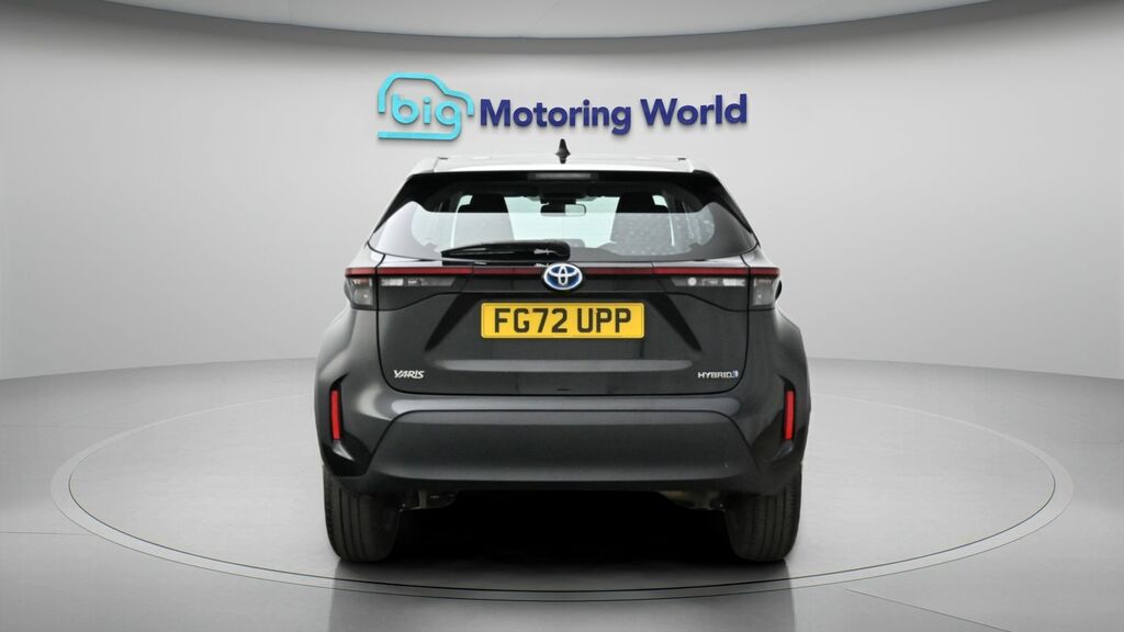 Toyota Yaris Cross Icon Black #6