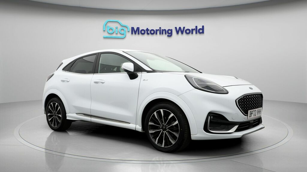 Ford Puma St-line Vignale White