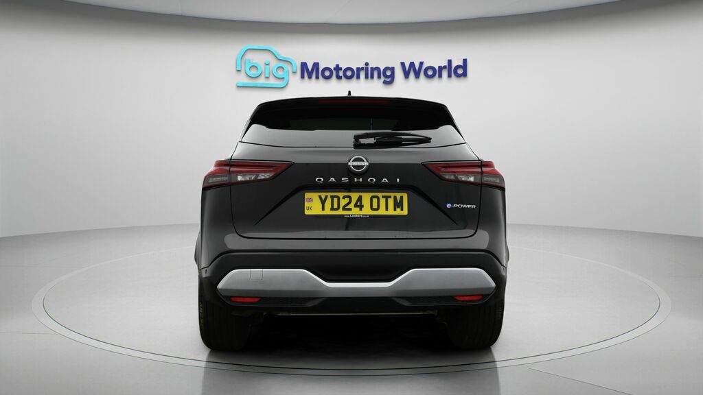 Nissan Qashqai Tekna Black #6